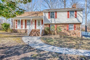 1732 Featherstone Dr in Midlothian, VA - Building Photo