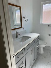 12621 Louise Cir in Garden Grove, CA - Building Photo - Building Photo