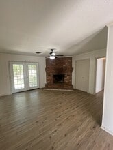 1422 Wooddell Dr in Jackson, MS - Building Photo - Building Photo