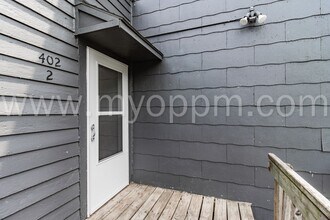 402 William St-Unit -402/02 in Omaha, NE - Building Photo - Building Photo
