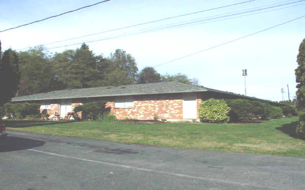 Hide Away Apartments in Everett, WA - Foto de edificio