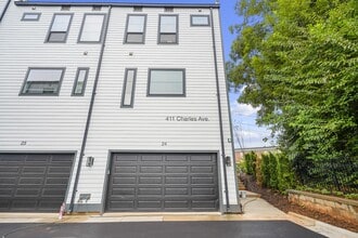 The Collection at Charles in Charlotte, NC - Foto de edificio - Building Photo