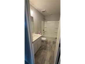 4829 Airlake Dr in Woodbury, MN - Building Photo - Building Photo