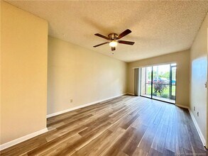 2041 NE Collins Cir in Jensen Beach, FL - Building Photo - Building Photo
