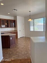 8783 W State Ave in Glendale, AZ - Building Photo - Building Photo