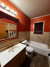 202 St Michael St in Lafayette, LA - Building Photo - Building Photo