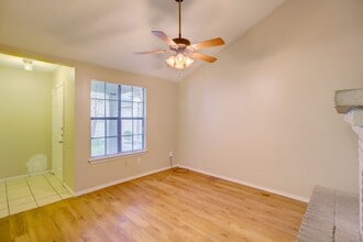 9713 Copper Creek Dr in Austin, TX - Building Photo - Building Photo