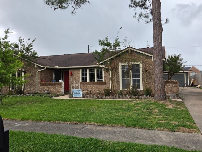 property at 10336 Rocky Hollow Rd