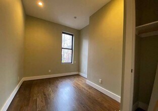 1076 Greene Ave, Unit 2 in Brooklyn, NY - Building Photo - Building Photo