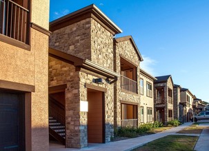 Cielo in Austin, TX - Foto de edificio - Building Photo