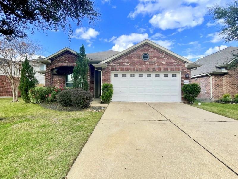 6722 Lilacbrook Ct in Spring, TX - Building Photo