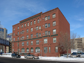 Washburn Apartments in Minneapolis, MN - Building Photo - Building Photo