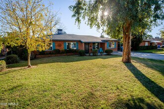 1631 W Rovey Ave in Phoenix, AZ - Building Photo - Building Photo