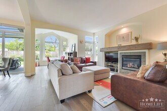 3466 Rosemary Heights Crescent in Surrey, BC - Building Photo - Building Photo