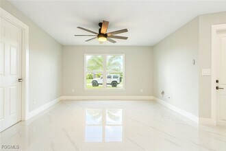 2210 SE 27th Terrace in Cape Coral, FL - Building Photo - Building Photo