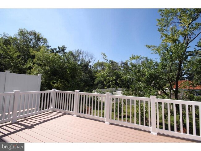 1816 Pinnacle Dr in Warrington, PA - Building Photo - Building Photo