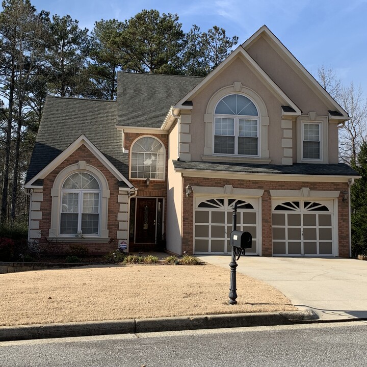 1640 River Oak Dr in Roswell, GA - Building Photo