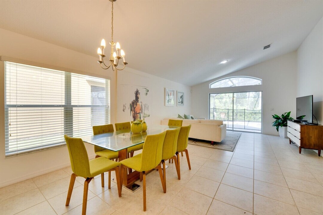 610 Orange Cosmos Blvd in Davenport, FL - Building Photo