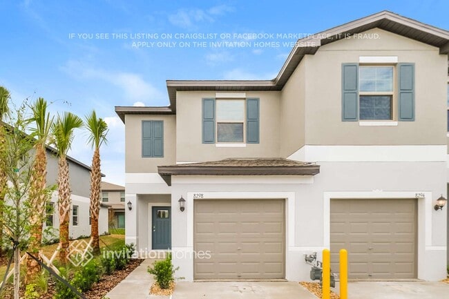 property at 8298 Crescent Oaks Dr