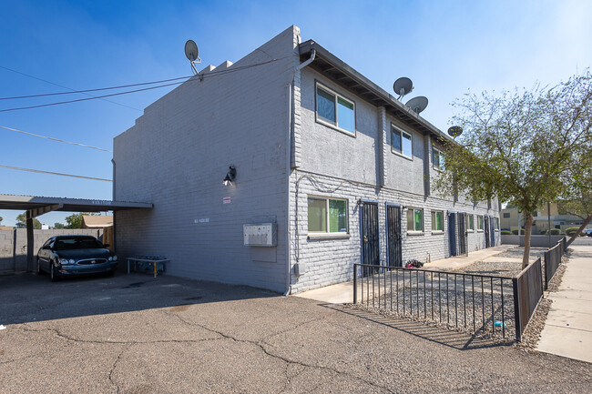 Sage Apartments in Glendale, AZ - Building Photo - Primary Photo