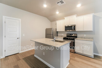 2516 Rosewood Ln in El Reno, OK - Building Photo - Building Photo