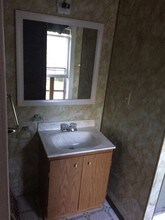 1005 N State St-Unit -1005 & 1/2 (Upper) N in Appleton, WI - Foto de edificio - Building Photo