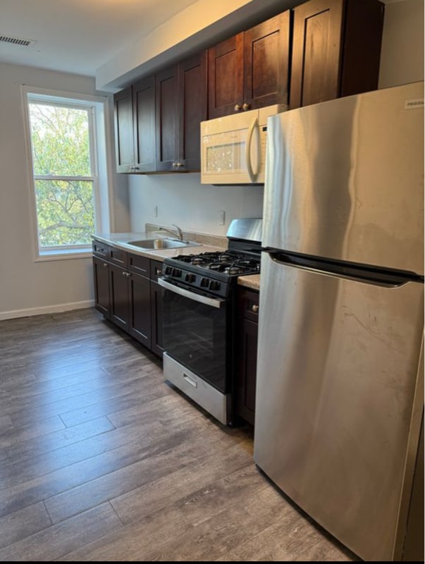 148 3rd St in Passaic, NJ - Building Photo - Building Photo