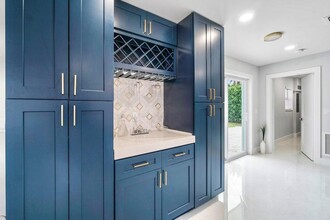 324 Bamboo Rd in Palm Beach Shores, FL - Building Photo - Building Photo