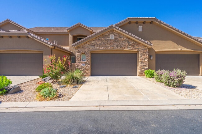 property at 4254 E Razor Ridge Dr