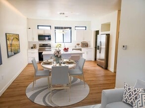 3217 Fairfax St in Eau Claire, WI - Building Photo - Building Photo