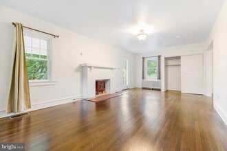 108 Biddle Rd in Paoli, PA - Building Photo - Building Photo