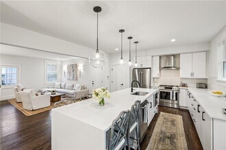 68 Peachtree Memorial Dr NW in Atlanta, GA - Building Photo - Building Photo