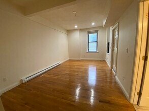 1014 Bennington St, Unit 3A in Boston, MA - Building Photo - Building Photo