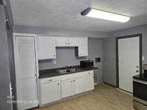 2102 W Forest Dr in Sandusky, OH - Building Photo - Building Photo