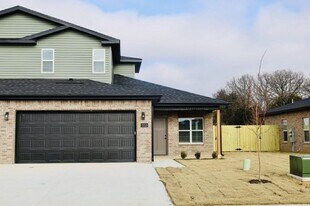532 Cosmos St in Centerton, AR - Building Photo