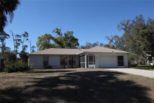 4765 Cornsilk Terrace in North Port, FL - Building Photo
