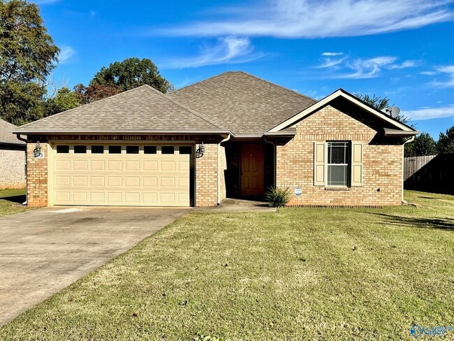 property at 105 Summerset Ln