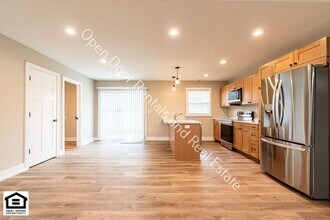 10547 Old Leo Rd in Fort Wayne, IN - Building Photo - Building Photo