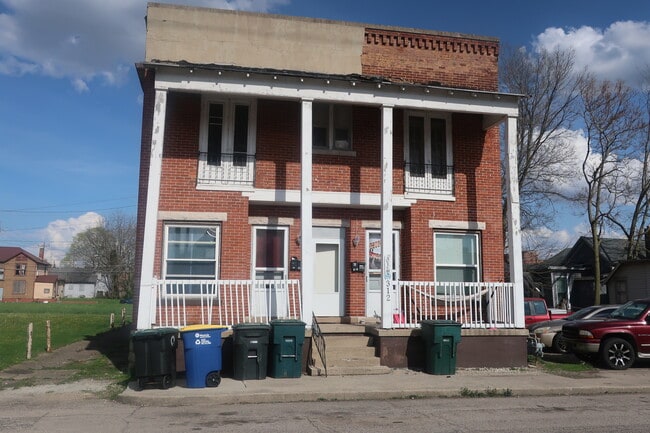 property at 312 N Mulberry St