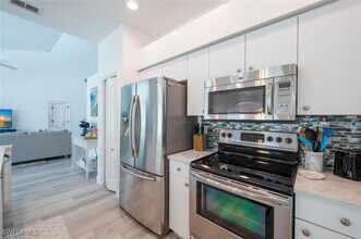 7112 Falcons Glen Blvd in Naples, FL - Building Photo - Building Photo