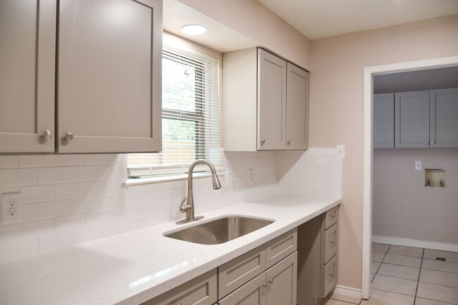 property at 305 Amherst Ct