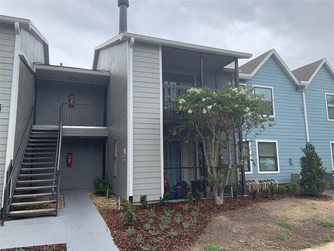 property at 3756 Idlebrook Cir