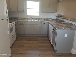 1007 E 26th St in Panama City, FL - Building Photo - Building Photo