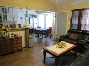 4815 Sorrento in San Antonio, TX - Building Photo - Building Photo