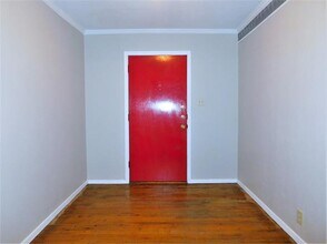1716 Carlton St in Denton, TX - Building Photo - Building Photo