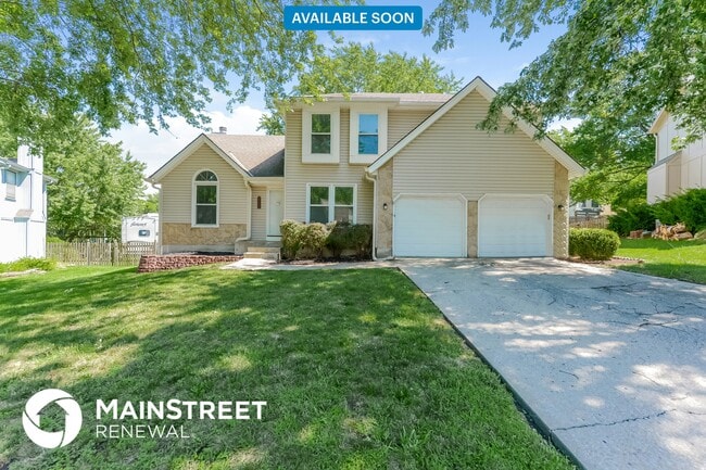 property at 11531 S Lennox St