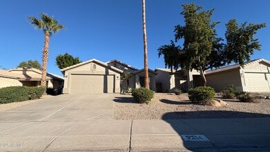 9214 W Ross Ave in Peoria, AZ - Building Photo - Building Photo