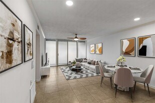 5353 Institute Ln in Houston, TX - Building Photo