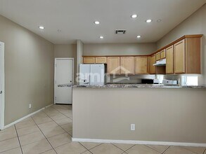 8957 Misty Mill Ct in Las Vegas, NV - Building Photo - Building Photo