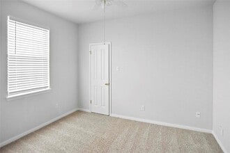 17504 Lake Pines Dr in Round Rock, TX - Building Photo - Building Photo